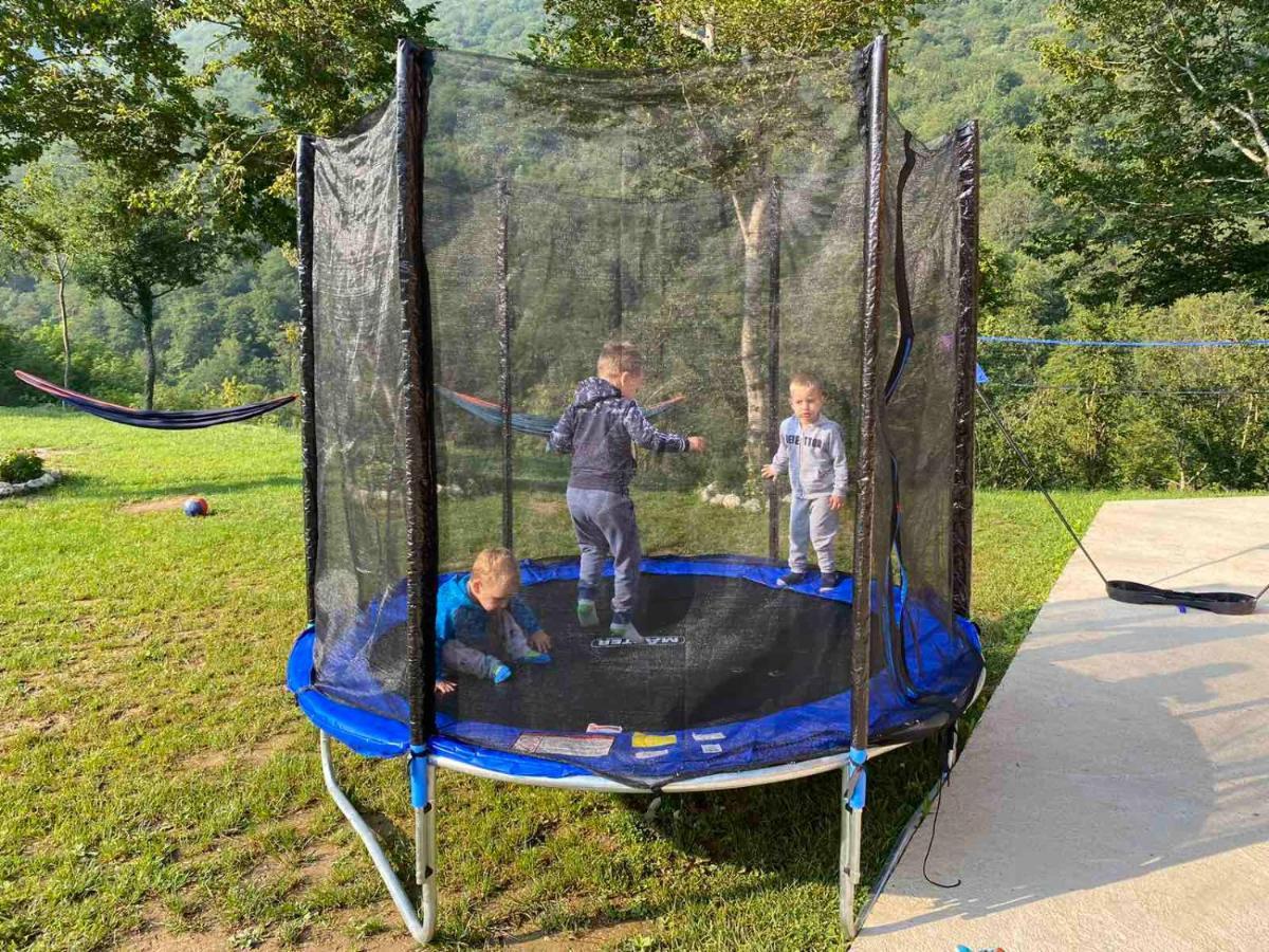 Outdoor Resort Tarasport Фоча Екстер'єр фото