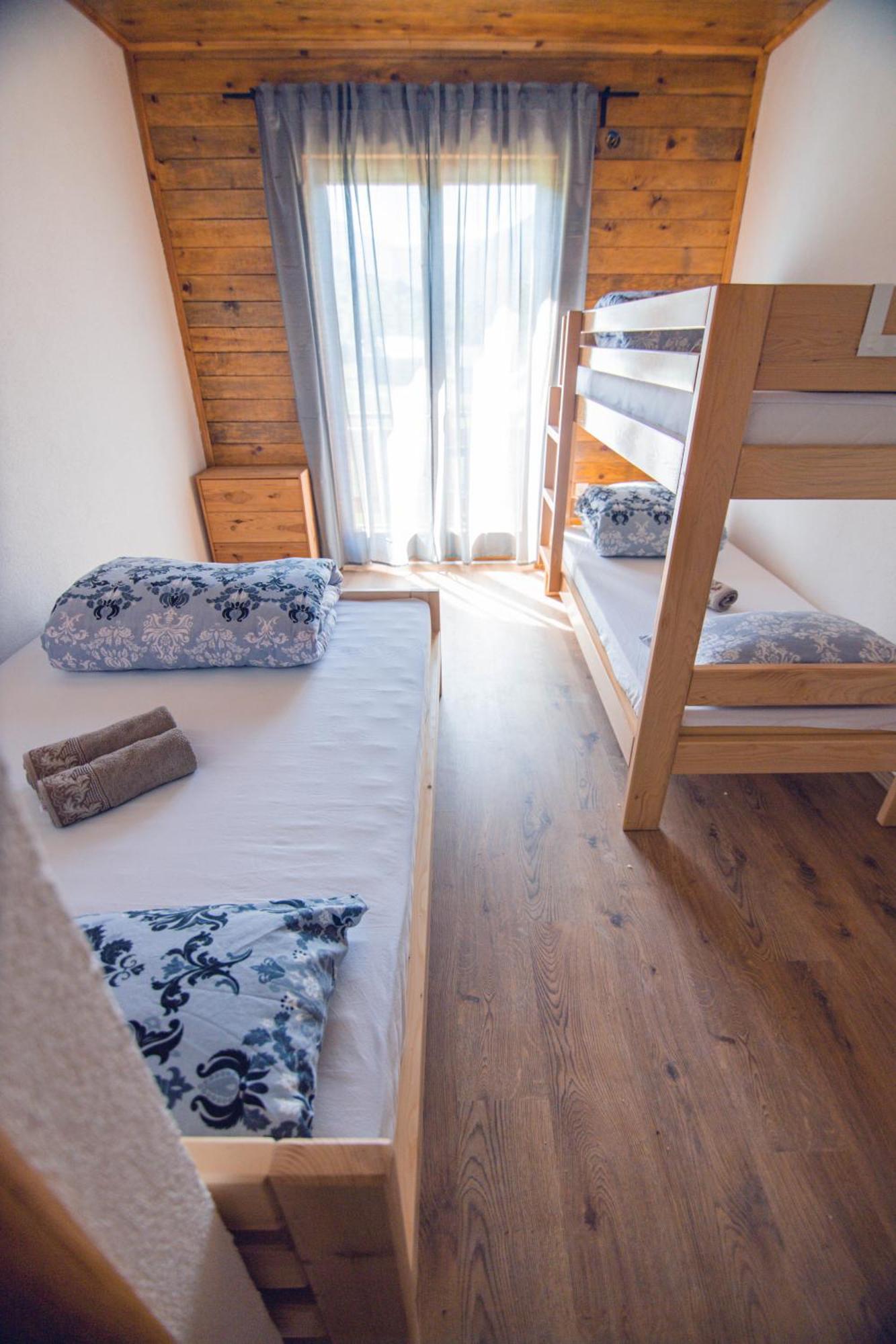 Outdoor Resort Tarasport Фоча Екстер'єр фото